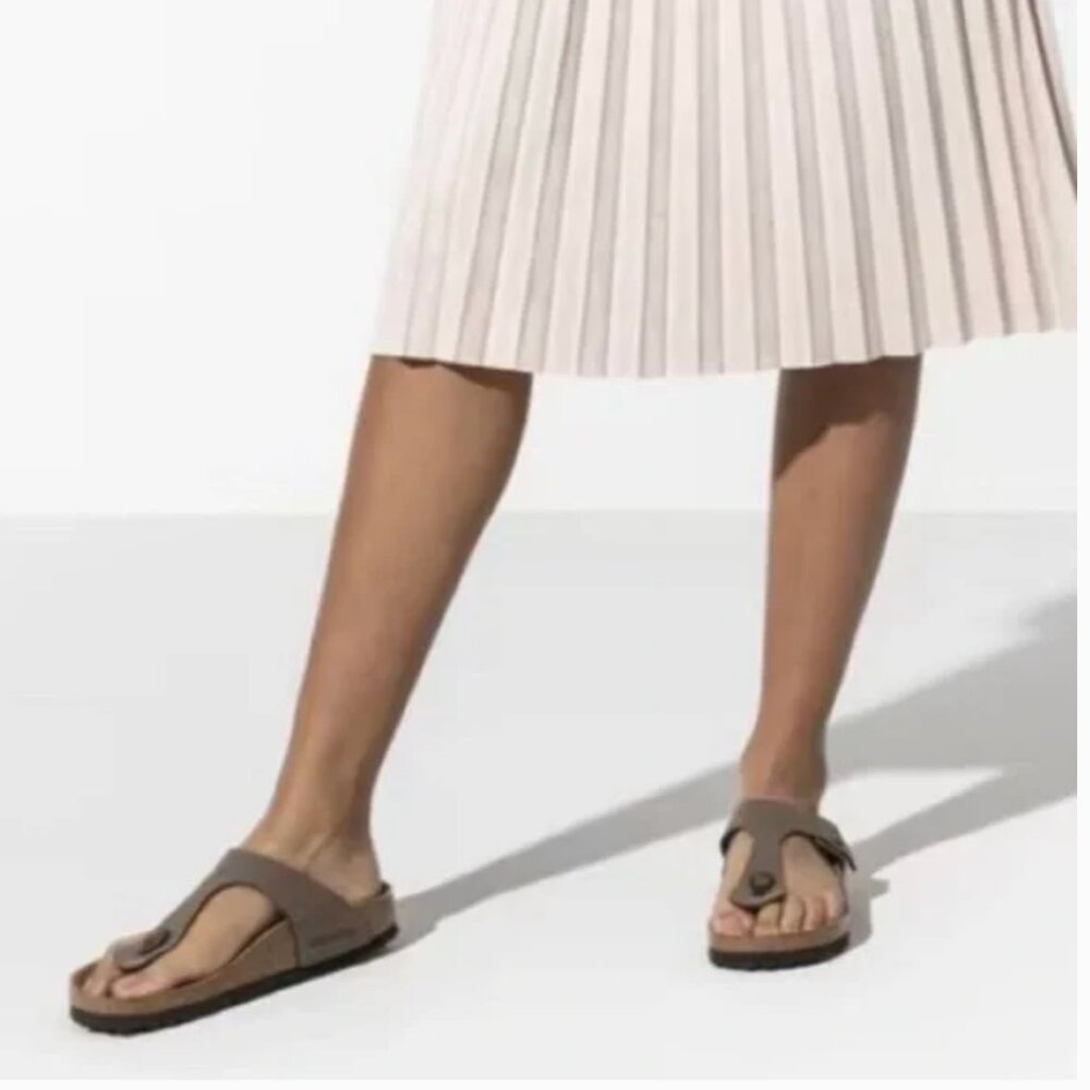 Birkenstock Gizeh Birkibuc Thong Sandals Size 6.5-7